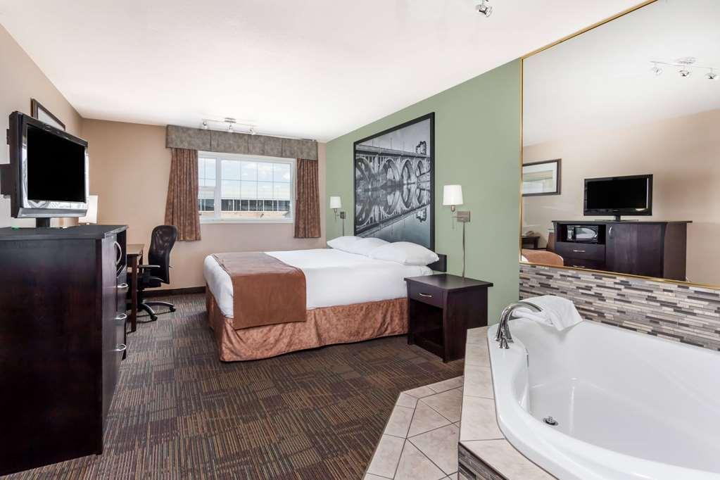 Hotel Super 8 By Wyndham Saskatoon Near Saskatoon Airport Habitación foto